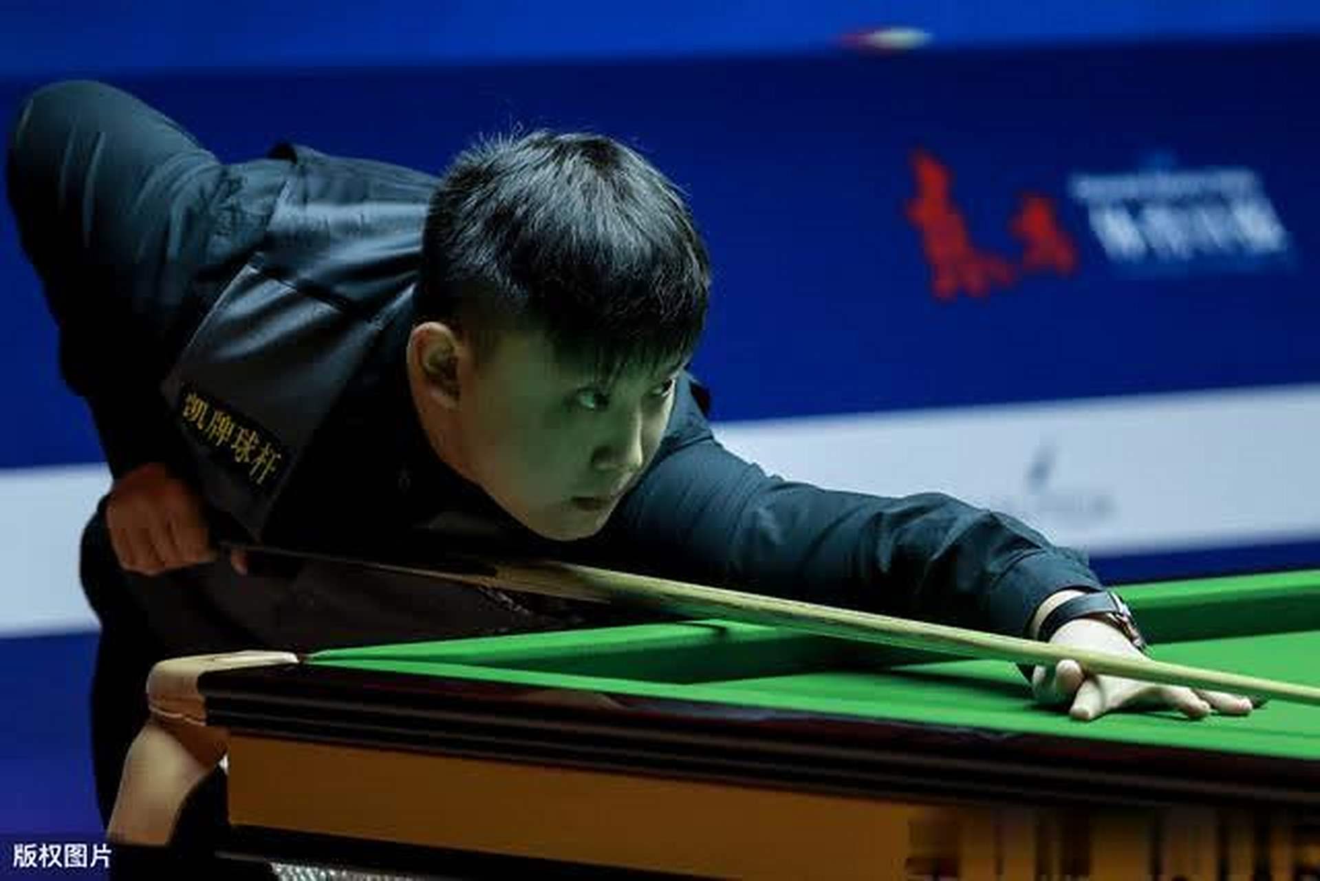 通过快速的 通过快速的