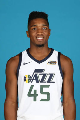 库里以其超 库里以其超