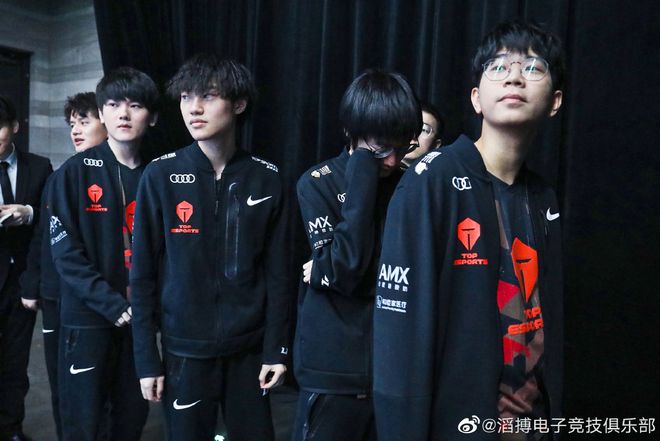 迅速立足的 迅速立足的