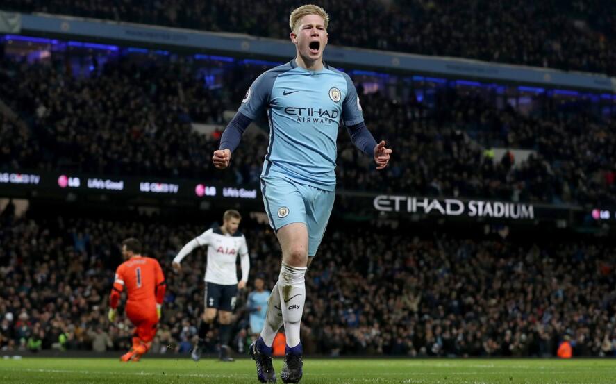 背靠背40分钟，差点把阿杜打吐了