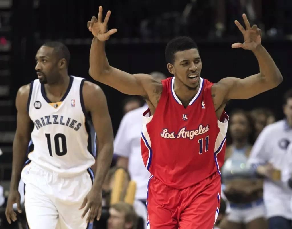 球前的片段 球前的片段